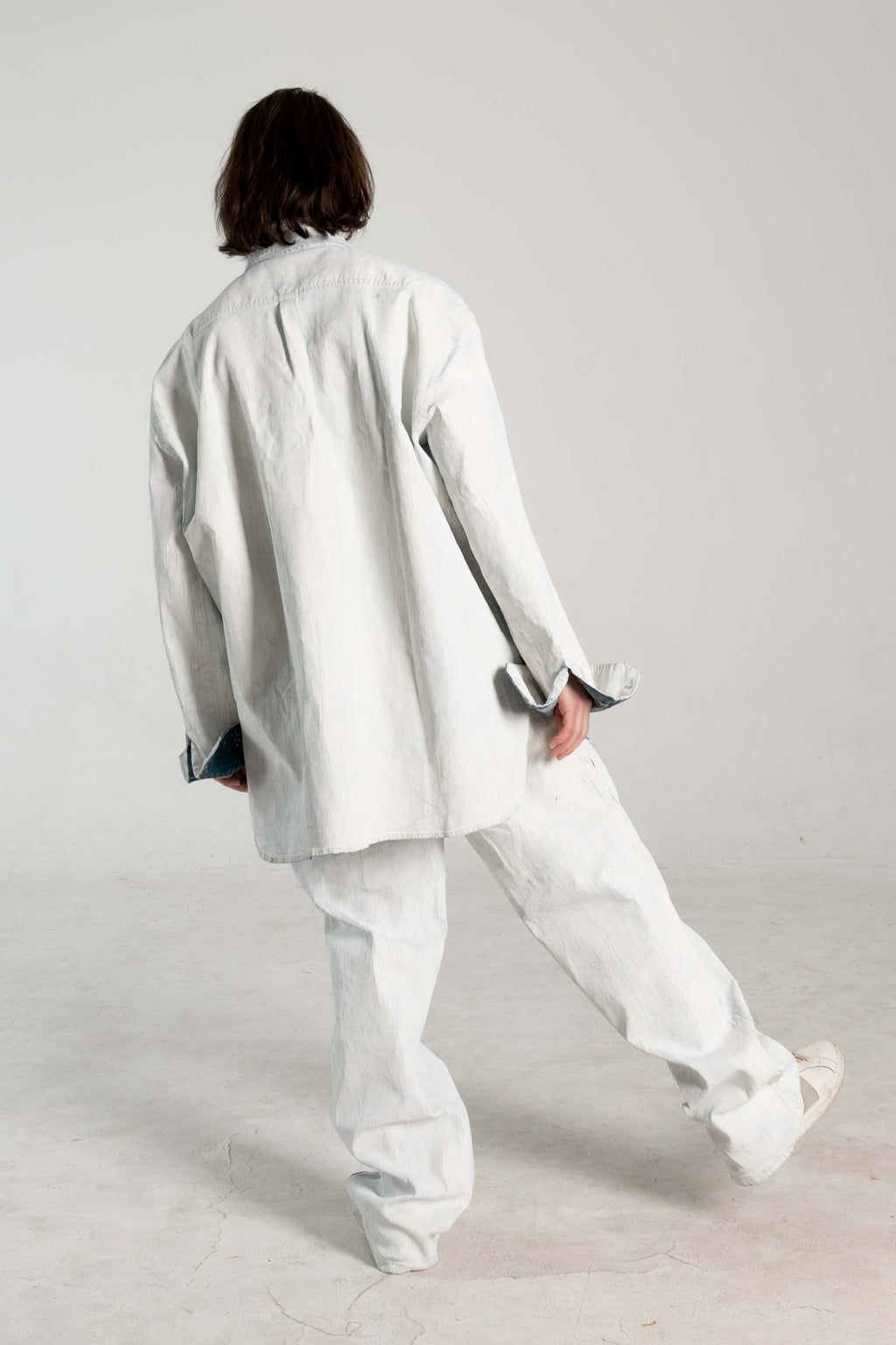 White coated denim shirt image 2