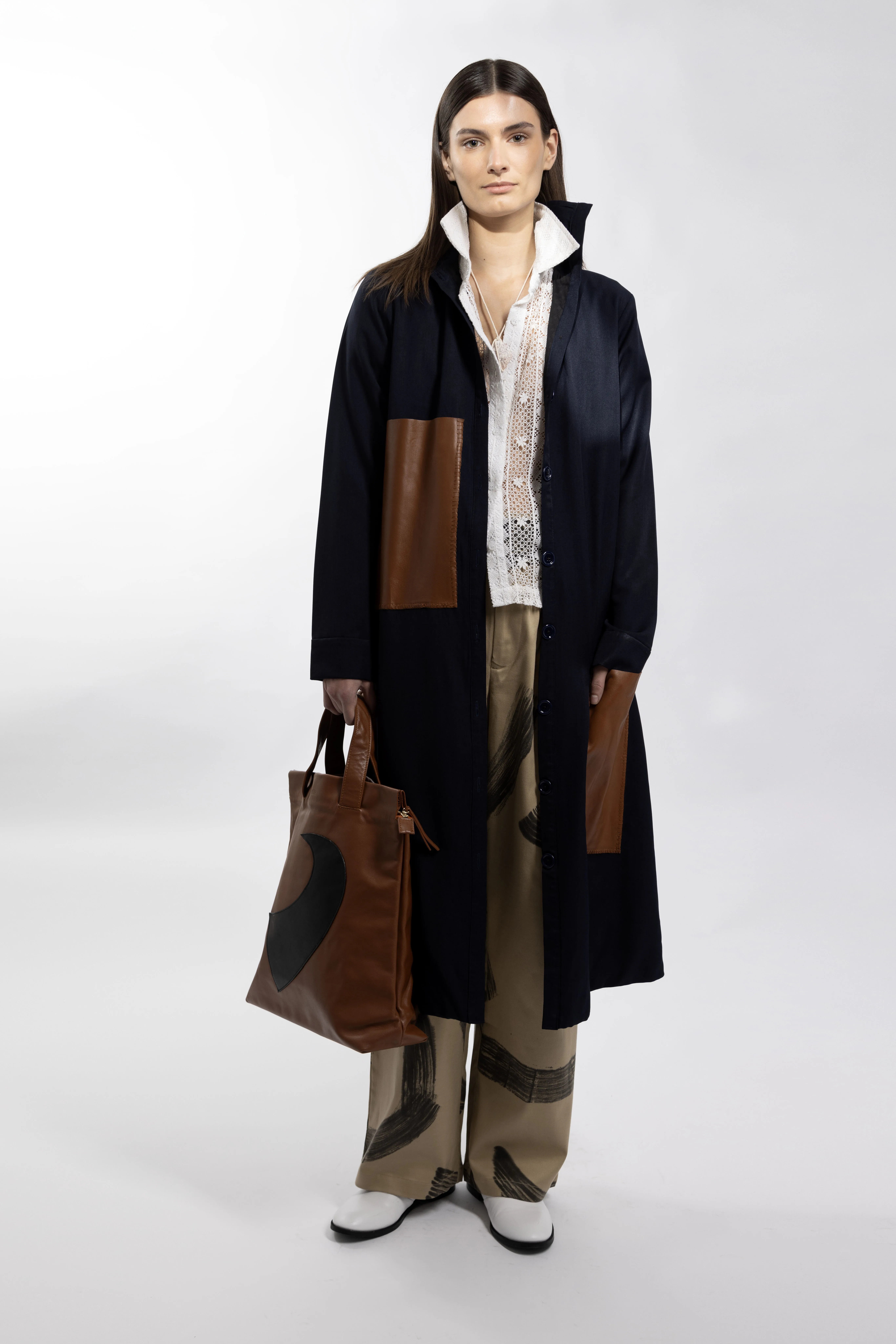 Duster jacket with contrast leather patch pockets